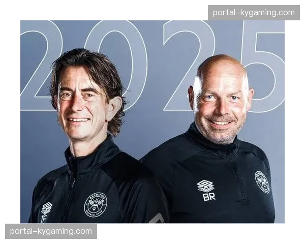 官方:布伦特福德与主帅托马斯·弗兰克续约至2028年 官方:布伦特福德与主帅托马斯·弗兰克续约至2028年